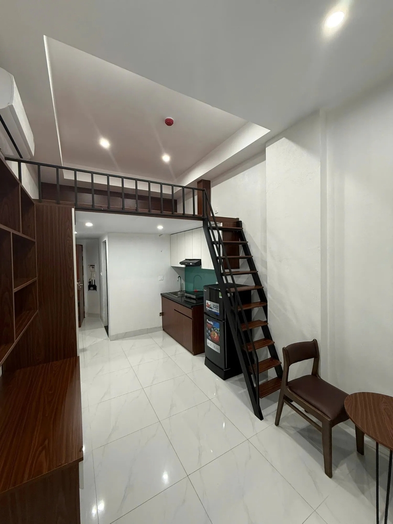 【TÒA NHÀ 10 TẦNG - 43 PHÒNG - DOANH THU 200TR/THÁNG - YÊN XÁ】- 65 TỶ