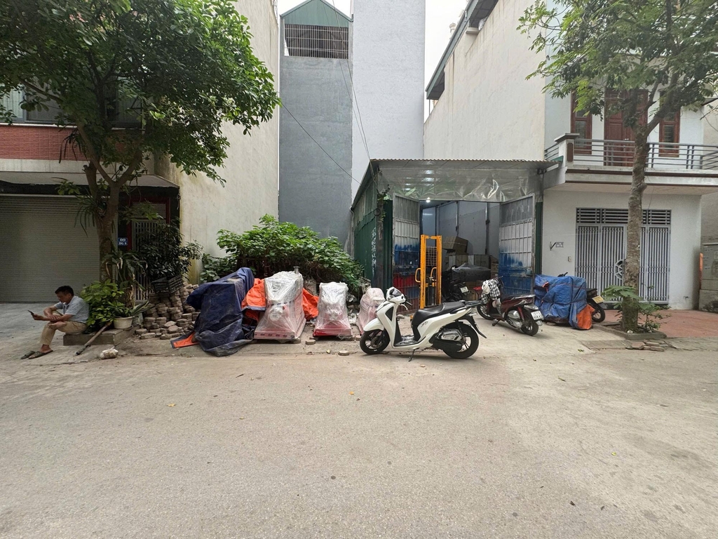 BÁN ĐẤT ĐẤU GIÁ MẬU LƯƠNG - HÀ ĐÔNG: VỊ TRÍ ĐẮC ĐỊA SÁT CHUNG CƯ - MẶT TIỀN 5M - PHÔI XÂY BUILDING CỰC ĐỈNH