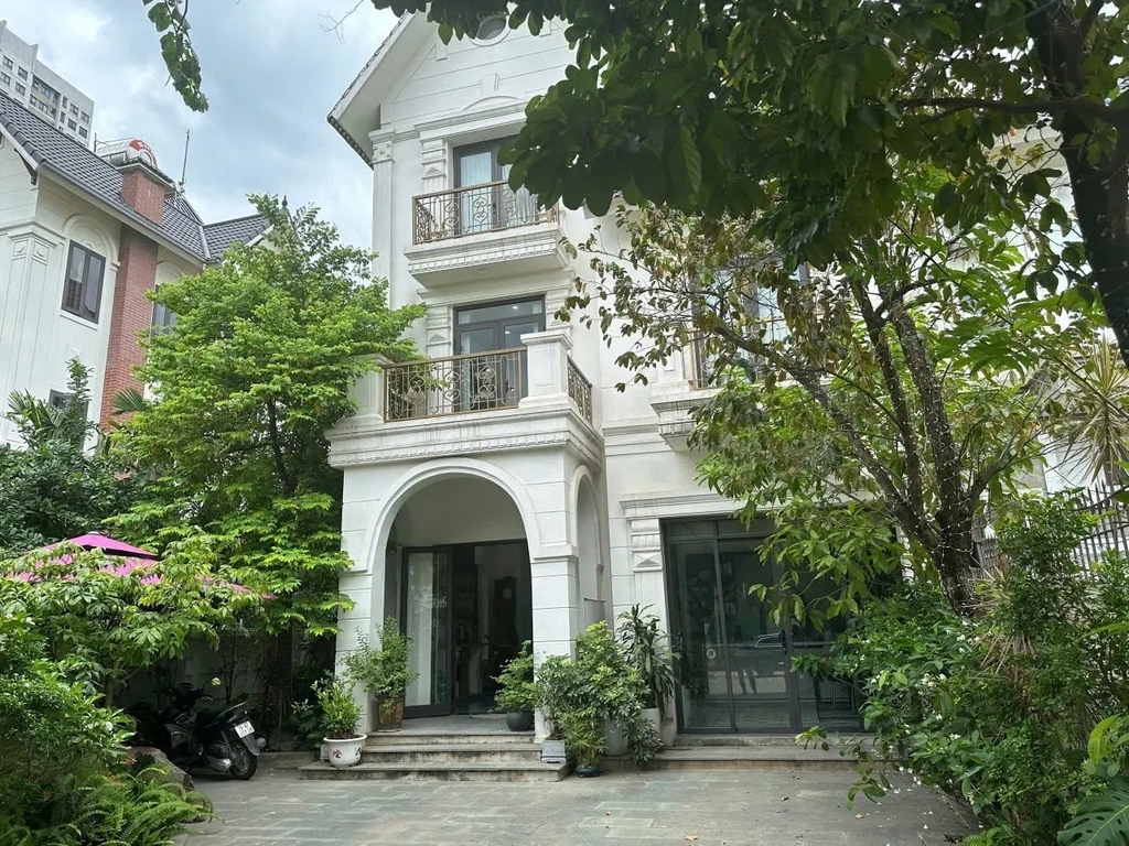 【BIỆT THỰ THƯƠNG MẠI 4 TẦNG - LÊ TRỌNG TẤN, HÀ ĐÔNG】- Dương Nội, Hà Đông - 330m² - 2 Mặt Thoáng - Mặt Tiền Kinh Doanh - Giá 72 Tỷ