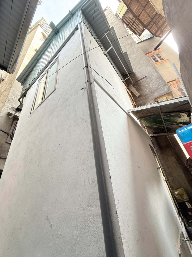 【NHÀ LÔ GÓC 3 THOÁNG - TRẦN KHÁT CHÂN, HAI BÀ TRƯNG】- Bạch Đằng, Hai Bà Trưng - 9m² - 2 Tầng - 10m Ra Phố - Giá 1.7 Tỷ