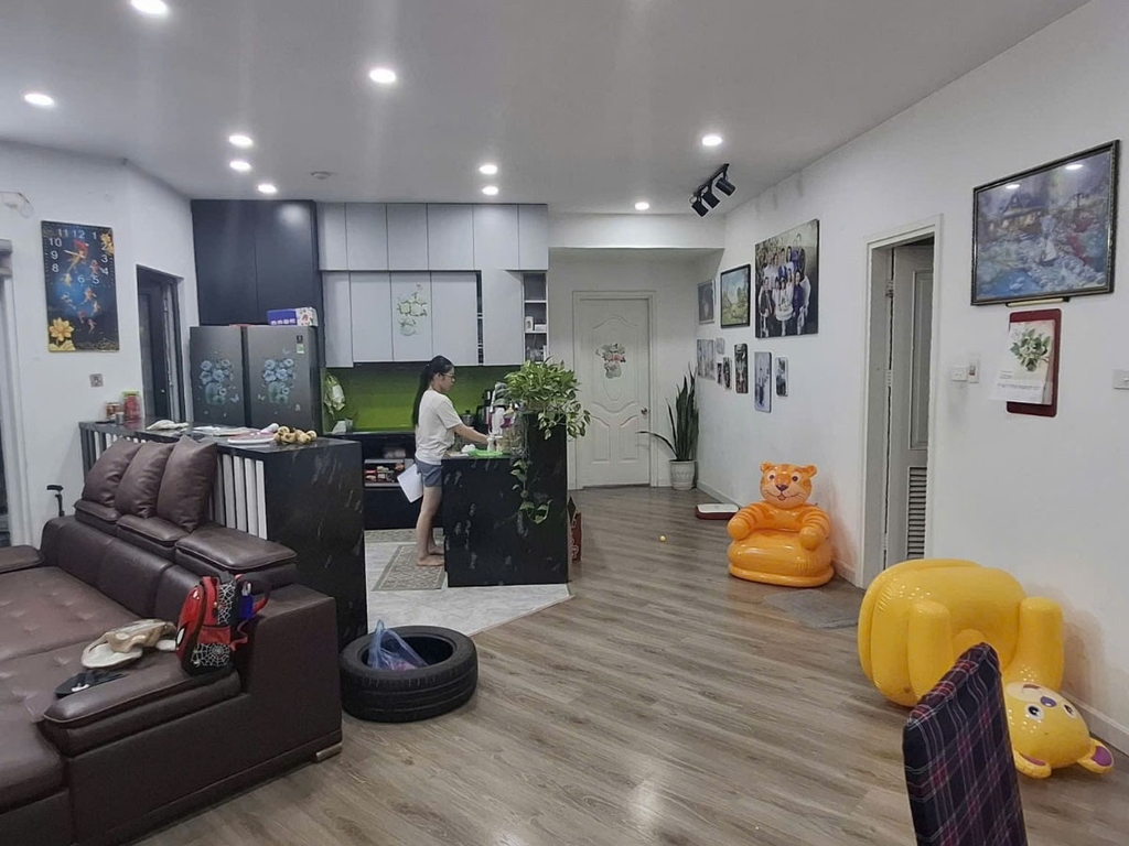BÁN CĂN HỘ HH2D DƯƠNG NỘI - HÀ ĐÔNG: DIỆN TÍCH KHỦNG 135M2 - 3PN 3WC - ĐẶC QUYỀN SÂN RIÊNG - CÓ SLOT Ô TÔ - GIÁ 8.1 TỶ