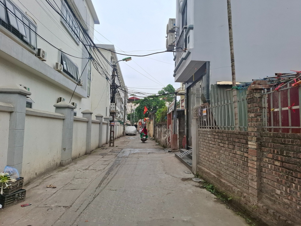 BÁN NHÀ TÂY TỰU - BẮC TỪ LIÊM: NHÀ DÂN XÂY 2023 KIÊN CỐ - SÁT TRƯỜNG HỌC - TIỀM NĂNG VÀNH ĐAI 3.5 - GIÁ 6.4 TỶ