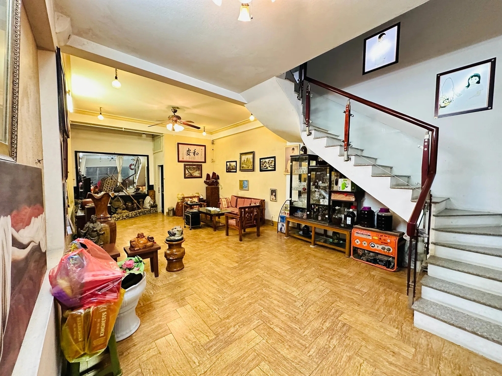 【NHÀ 4 TẦNG - PHÂN LÔ ĐẠI ĐỒNG - TIỀM NĂNG MỞ ĐƯỜNG】- 13.5 TỶ