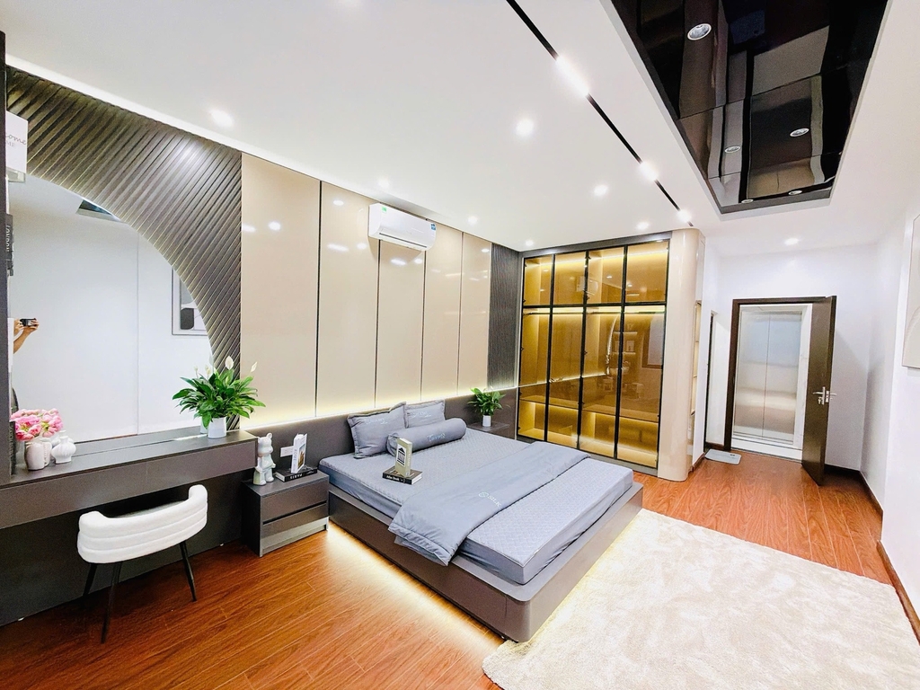 BÁN NHÀ KHƯƠNG TRUNG - THANH XUÂN: 5 TẦNG THANG MÁY XÂY MỚI - ĐÓN ĐẦU QUY HOẠCH VÀNH ĐAI 2.5 - GIÁ 10.95 TỶ