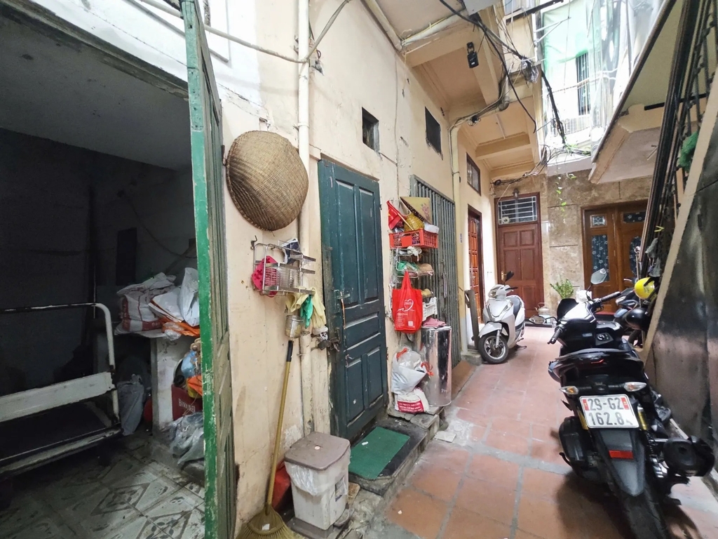 【BÁN ĐẤT TẶNG NHÀ - PHỐ QUÁN SỨ, HOÀN KIẾM】- 8.9 TỶ