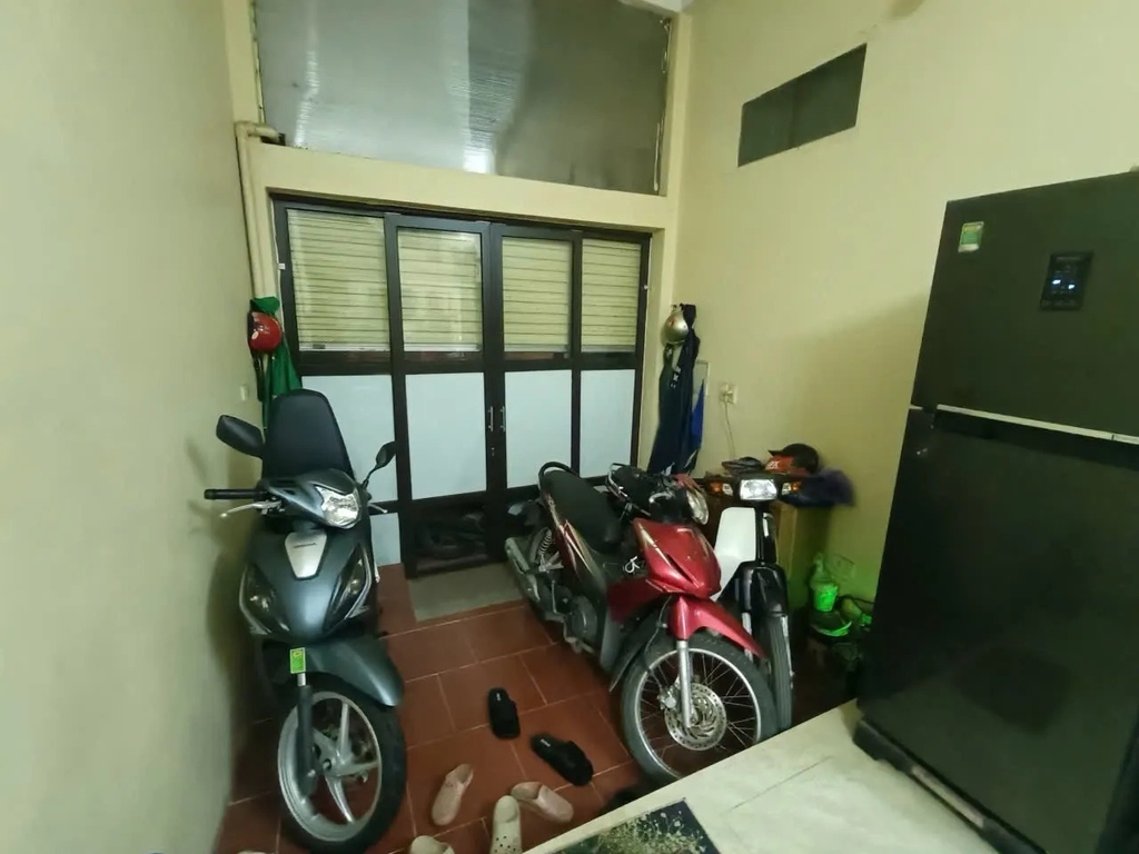 【NHÀ 3 TẦNG - KẺ GIÀN】- 30/35m² - 4 PN - FULL NT - Ô TÔ ĐỖ CỬA - 5.95 TỶ