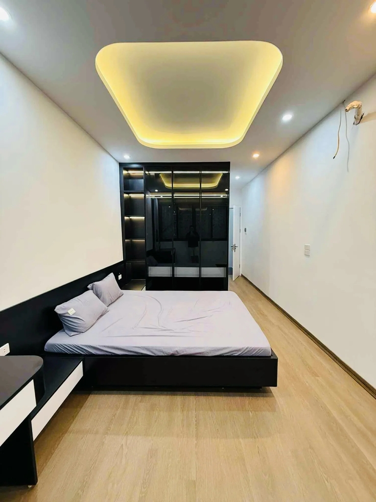 【NHÀ 5 TẦNG FULL NT - KIM MÃ, BA ĐÌNH】- 30m² - 3PN - Giá 8.3 Tỷ