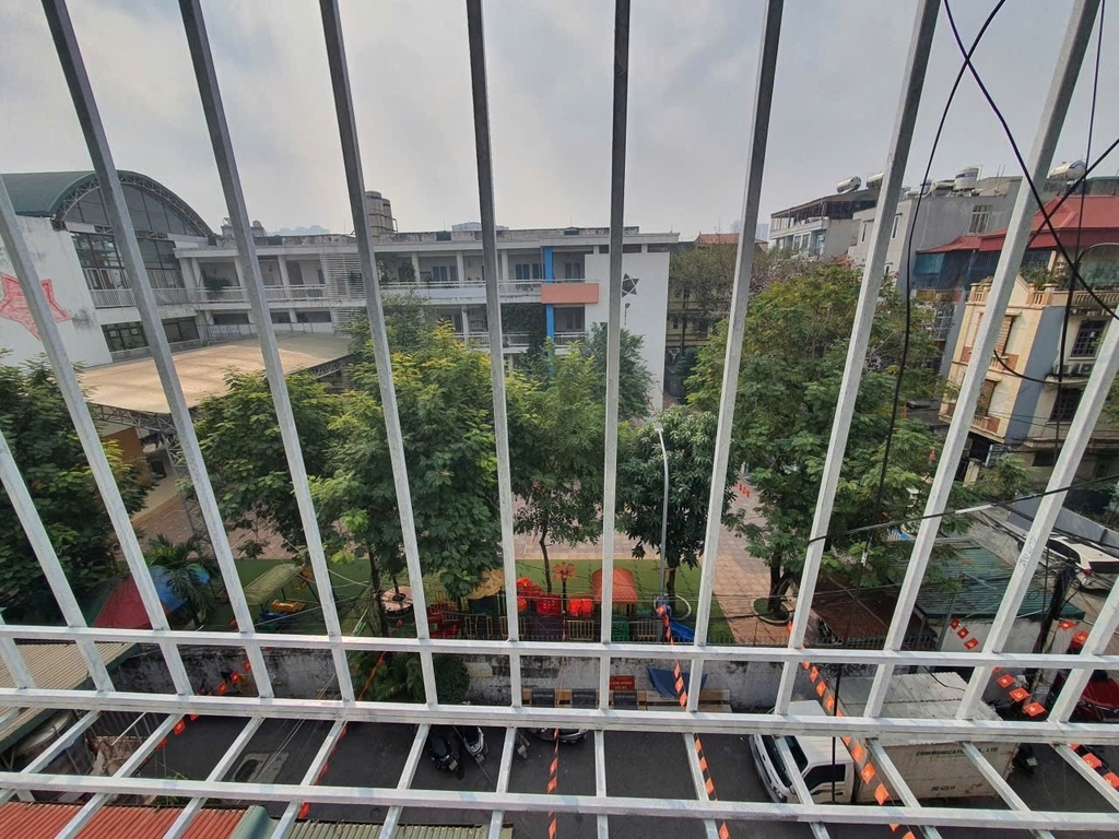 BÁN CĂN HỘ HOÀNG ĐẠO THÀNH - THANH XUÂN: DIỆN TÍCH SỬ DỤNG 80M2 - 4 PHÒNG NGỦ - VIEW TRƯỜNG HỌC THOÁNG SÁNG - GIÁ 4.25 TỶ