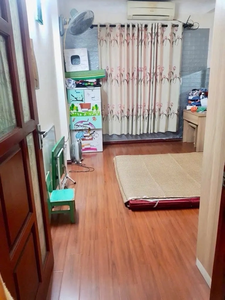 【SIÊU PHẨM NHÀ 4 TẦNG - 2 MẶT THOÁNG - CÁCH Ô TÔ 10M】- Gia Quất, Long Biên - 33m² - 4PN - Giá 6.95 Tỷ