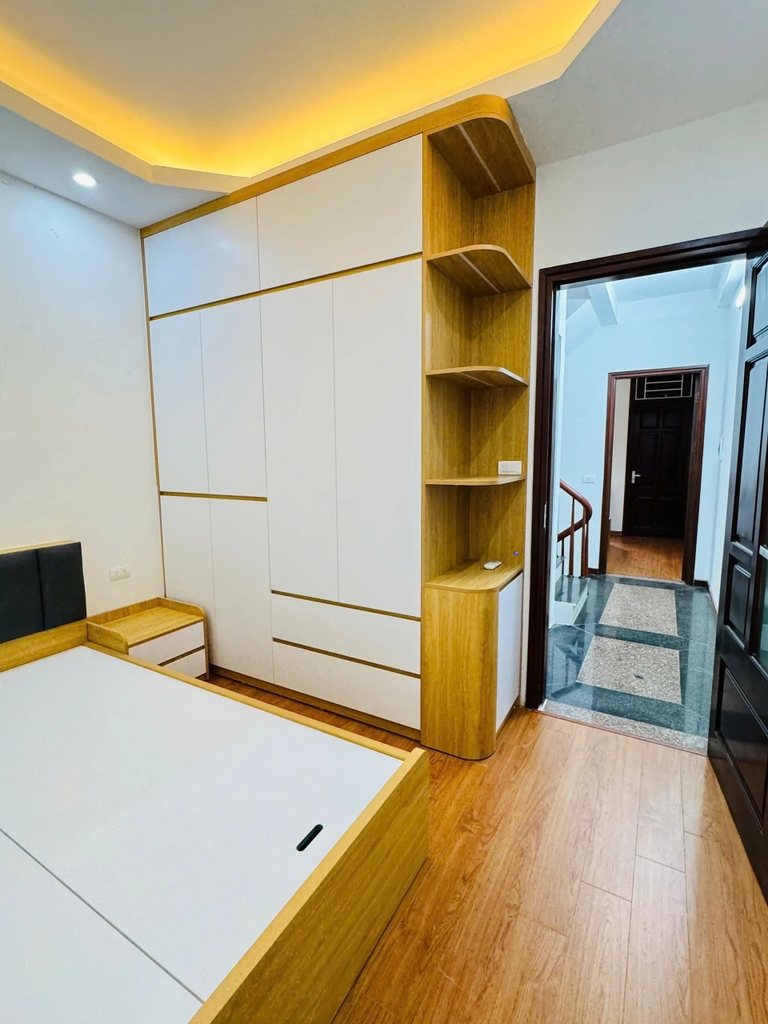 【NHÀ MỚI 5 TẦNG - LÔ GÓC 3 THOÁNG - KIM GIANG】- 36m² - 4 PN - Ngõ 3 Gác Thẳng - Nở Hậu - Giá 10.6 Tỷ