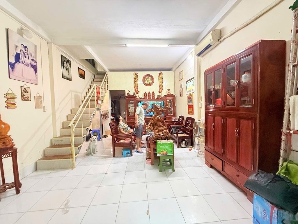 BÁN ĐẤT VÀNG LƯƠNG THẾ VINH - THANH XUÂN: LÔ GÓC 2 MẶT THOÁNG - MẶT TIỀN 12M - KINH DOANH BẤT CHẤP - GIÁ 40 TỶ