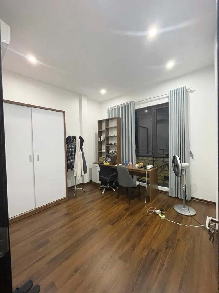 【NHÀ PHỐ 6 TẦNG THANG MÁY】 Đào Tấn, Ba Đình - 50m² - 2 Mặt Thoáng - Giá 18 Tỷ