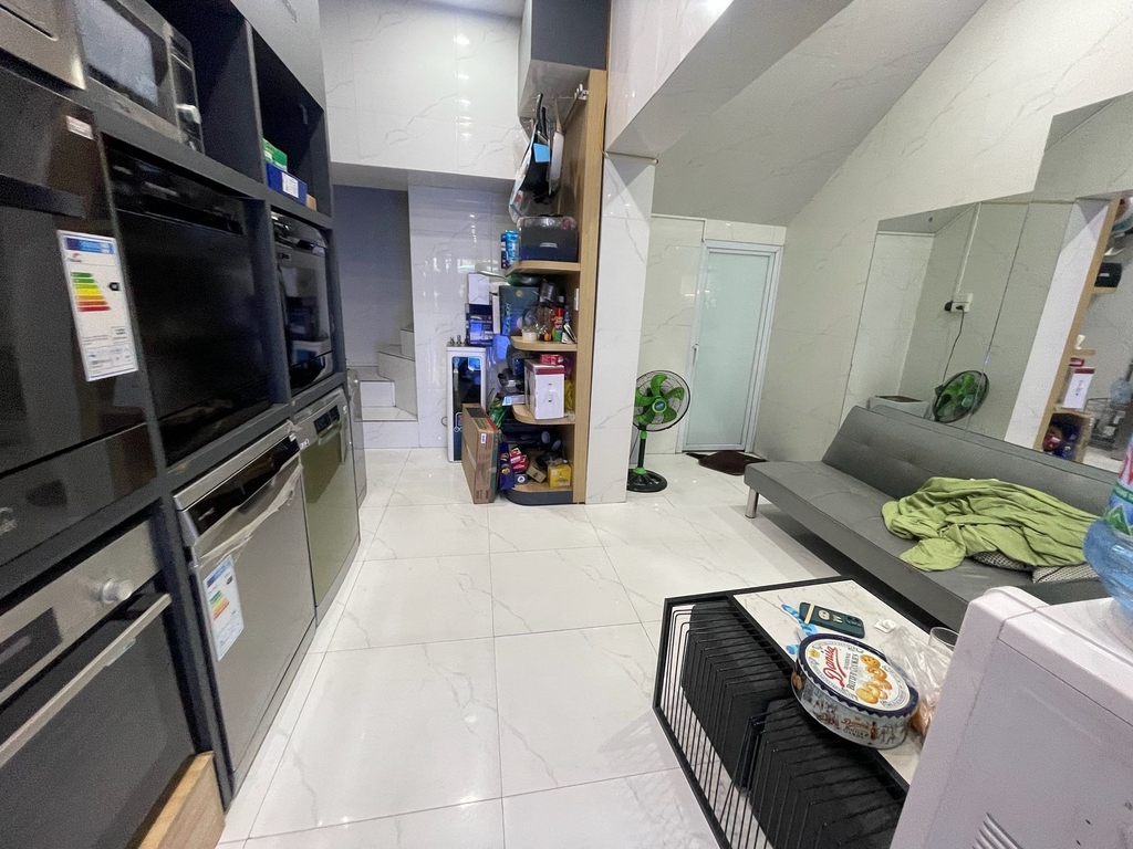 NHÀ MẶT PHỐ KINH DOANH SIÊU VIP - NGÃ TƯ NGUYỄN VĂN CỪ, QUẬN LONG BIÊN - 69M² - 37.95 TỶ