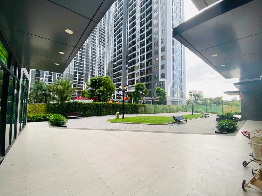 【SHOPHOUSE CHÂN ĐẾ - VINHOMES SMART CITY】- 32m² - 5.5 TỶ - KINH DOANH VÀNG