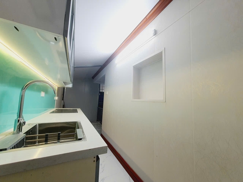 BÁN NHÀ HOÀNG ĐẠO THÀNH - THANH XUÂN: DIỆN TÍCH SỬ DỤNG 40M2 - 2 PHÒNG NGỦ FULL NỘI THẤT - GIÁ RẺ NHẤT KHU VỰC - 2.19 TỶ