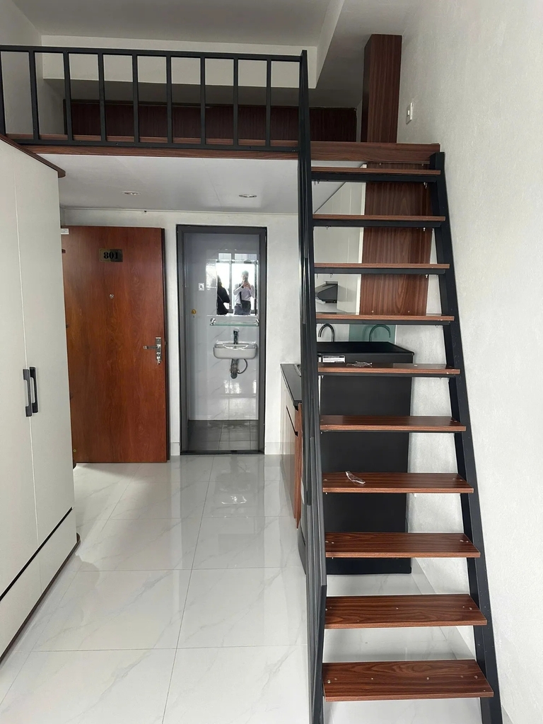 【TÒA NHÀ 10 TẦNG - 43 PHÒNG - DOANH THU 200TR/THÁNG - YÊN XÁ】- 65 TỶ