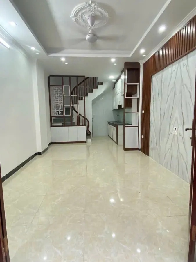 【NHÀ MỚI 5 TẦNG - NGUYỄN VĂN LINH, LONG BIÊN】- 30m² - 3 PN MASTER - 6.05 TỶ