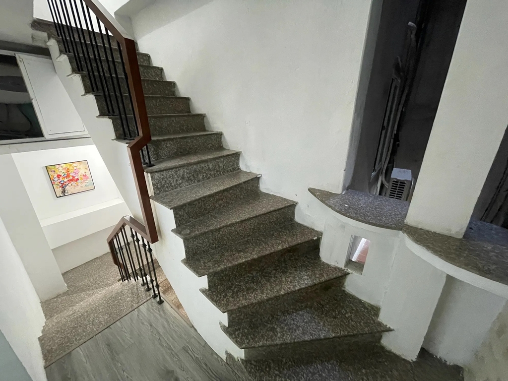 【NHÀ 5 TẦNG MẶT NGÕ TÂY SƠN - NGÃ TƯ SỞ】- 26m² - 5 Tầng + Tum - 3 PN Khép Kín - Vào Ở Ngay - Giá 7.9 Tỷ