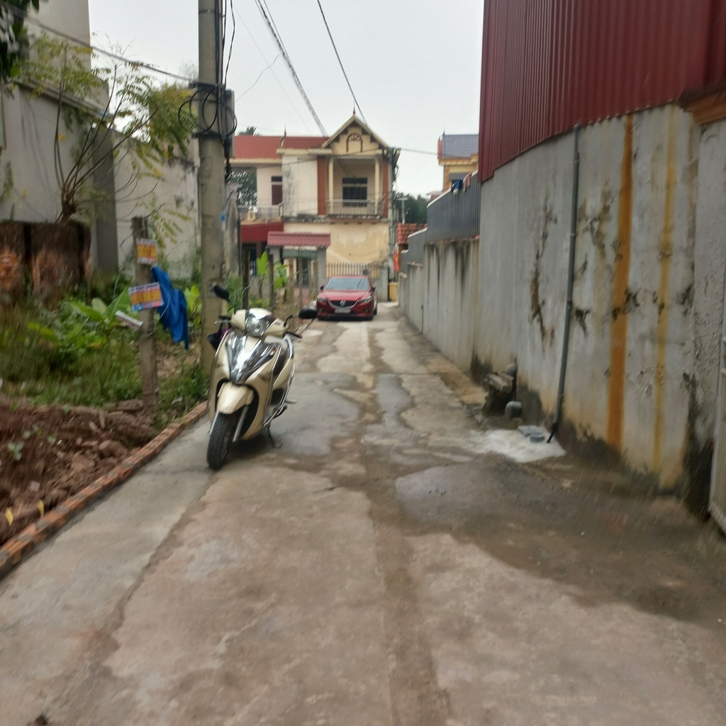 ĐẤT ĐẸP 105.6M² - XÃ HÁT MÔN, PHÚC THỌ - MẶT TIỀN 5M - ĐẤT VUÔNG NỞ HẬU - Ô TÔ VÀO THOẢI MÁI - 3.53 TỶ