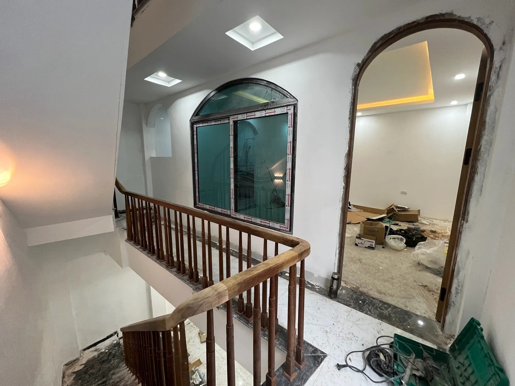 【NHÀ MỚI 5 TẦNG - AN TRÀI】- 37m² - THIẾT KẾ HIỆN ĐẠI - Ô TÔ ĐỖ CỬA - GIÁ 6.1 TỶ