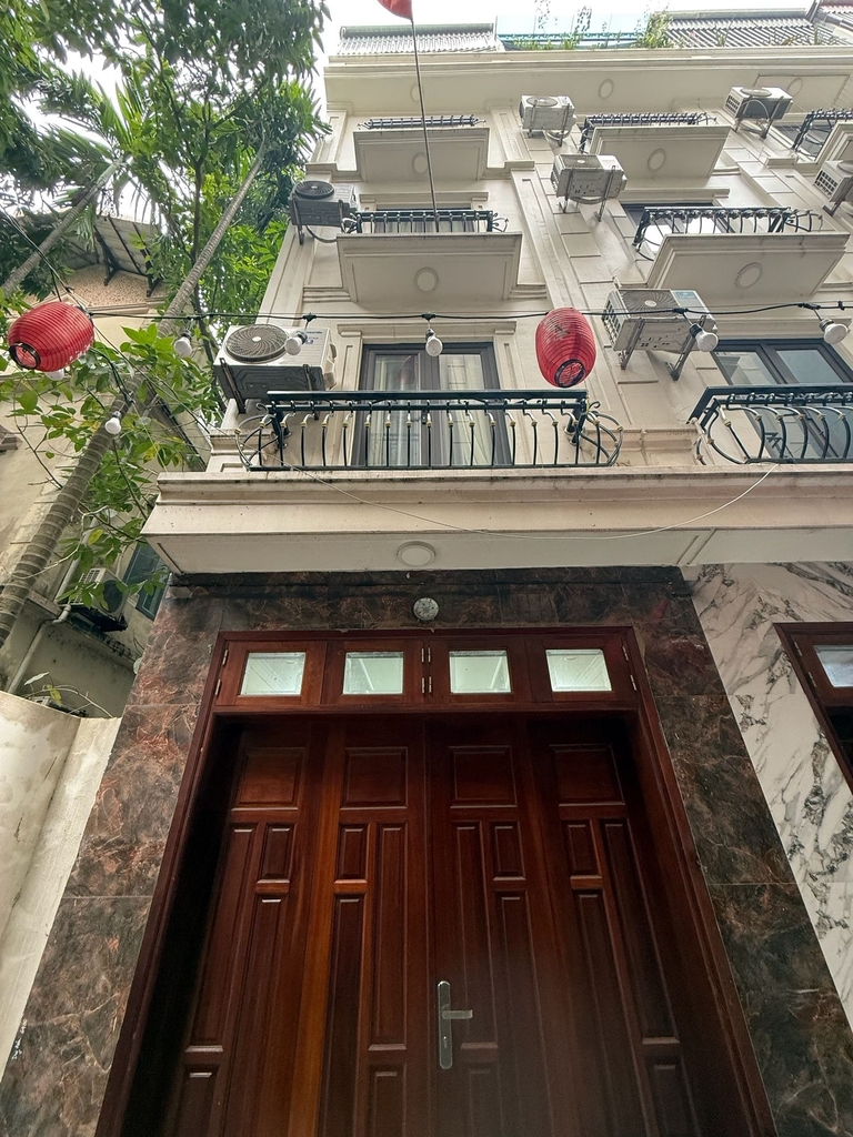 BÁN NHÀ NGÕ THÔNG 20M Ô TÔ - BÁT KHỐI, LONG BIÊN - 30M² 5 TẦNG - GIÁ CHỈ 7.4 TỶ