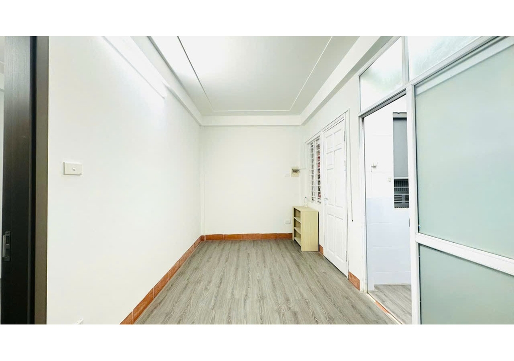 BÁN CĂN HỘ TRẦN QUỐC VƯỢNG - CẦU GIẤY: LÔ GÓC THOÁNG SÁNG - TÂM ĐIỂM CÁC TRƯỜNG ĐẠI HỌC - DÒNG TIỀN TỐT - GIÁ 1.95 TỶ