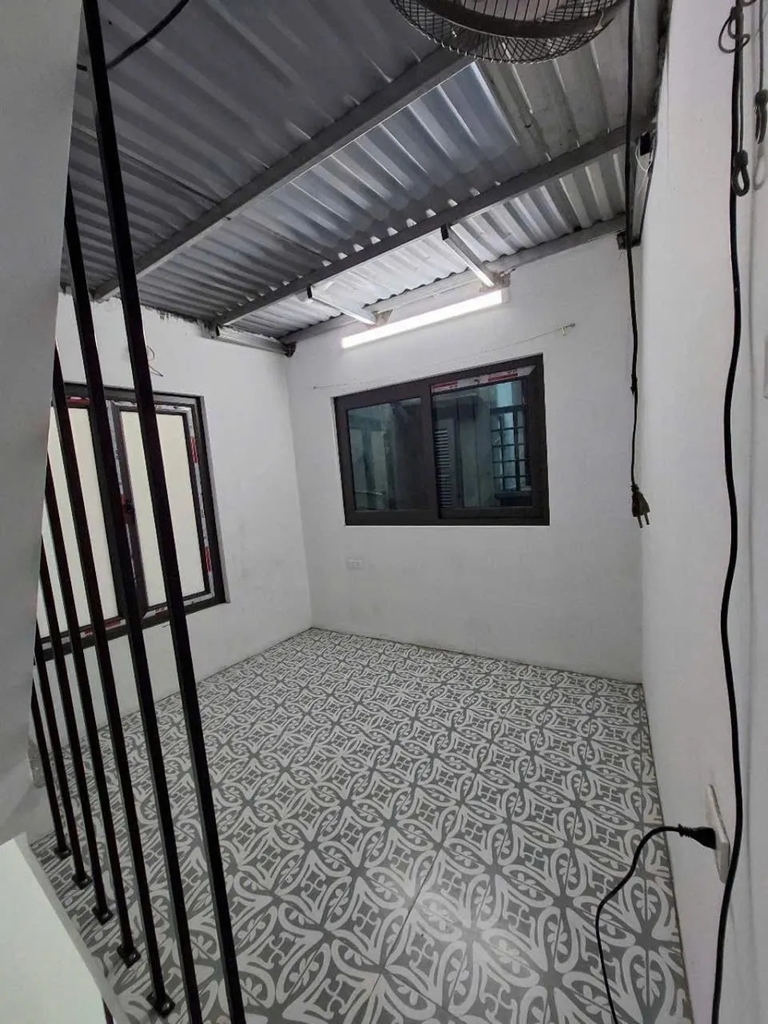 【NHÀ LÔ GÓC 3 THOÁNG - TRẦN KHÁT CHÂN, HAI BÀ TRƯNG】- Bạch Đằng, Hai Bà Trưng - 9m² - 2 Tầng - 10m Ra Phố - Giá 1.7 Tỷ