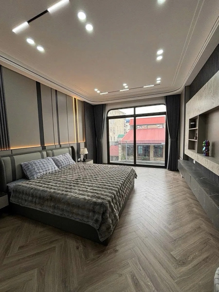 BÁN NHÀ MỚI NGUYỄN ĐỨC CẢNH - HOÀNG MAI: 5 TẦNG THANG MÁY - SÁT MẶT PHỐ - THIẾT KẾ HIỆN ĐẠI - FULL NỘI THẤT LUXURY