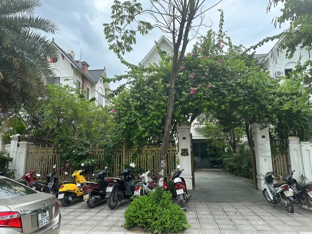 【BIỆT THỰ THƯƠNG MẠI 4 TẦNG - LÊ TRỌNG TẤN, HÀ ĐÔNG】- Dương Nội, Hà Đông - 330m² - 2 Mặt Thoáng - Mặt Tiền Kinh Doanh - Giá 72 Tỷ