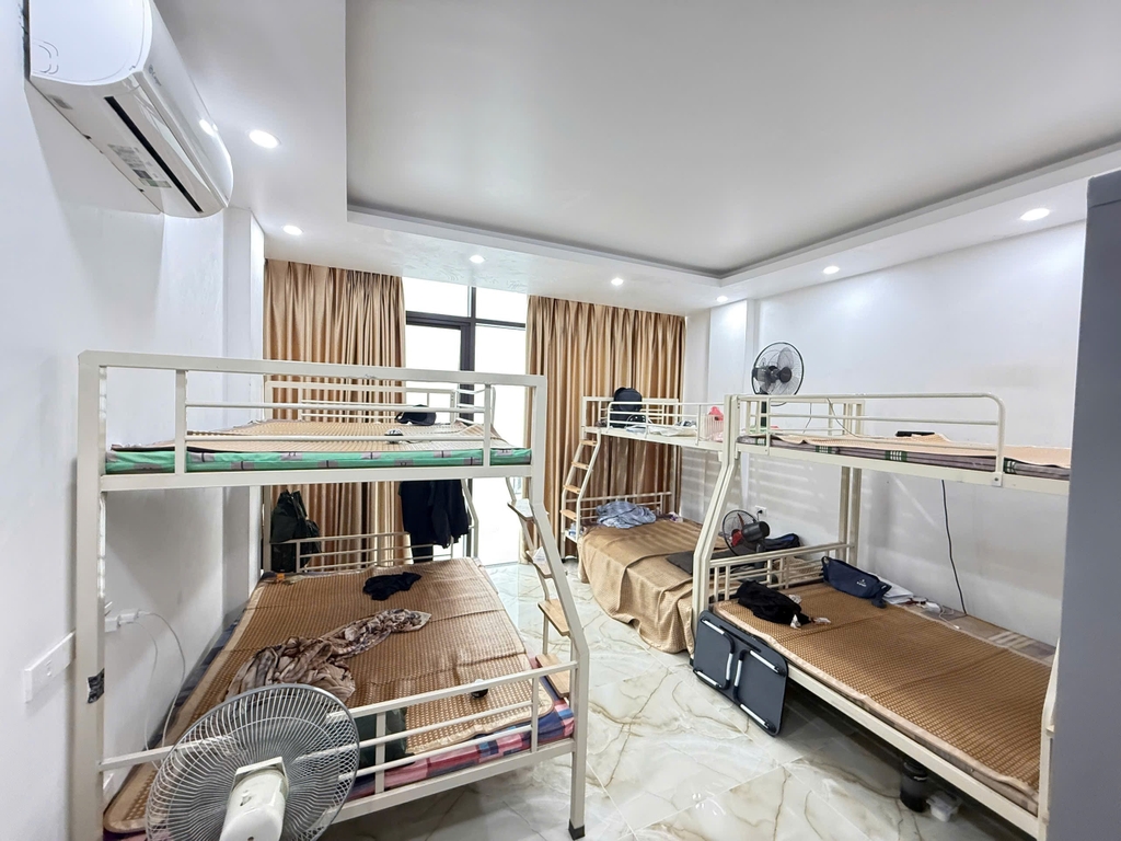 BÁN TÒA NHÀ 8 TẦNG THANG MÁY XUÂN ĐỈNH: KIẾN TRÚC BỀ THẾ - GARA Ô TÔ TRONG NHÀ - 8 PHÒNG NGỦ CAO CẤP - GIÁ 26.5 TỶ