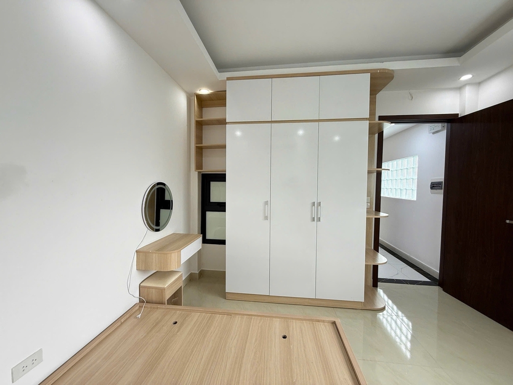 BÁN TÒA CCMN ĐÊ TRẦN KHÁT CHÂN - HAI BÀ TRƯNG: 14 PHÒNG KHÉP KÍN - DÒNG TIỀN 80TR/THÁNG - PCCC & GPXD CHUẨN CHỈ - GIÁ 14.5 TỶ