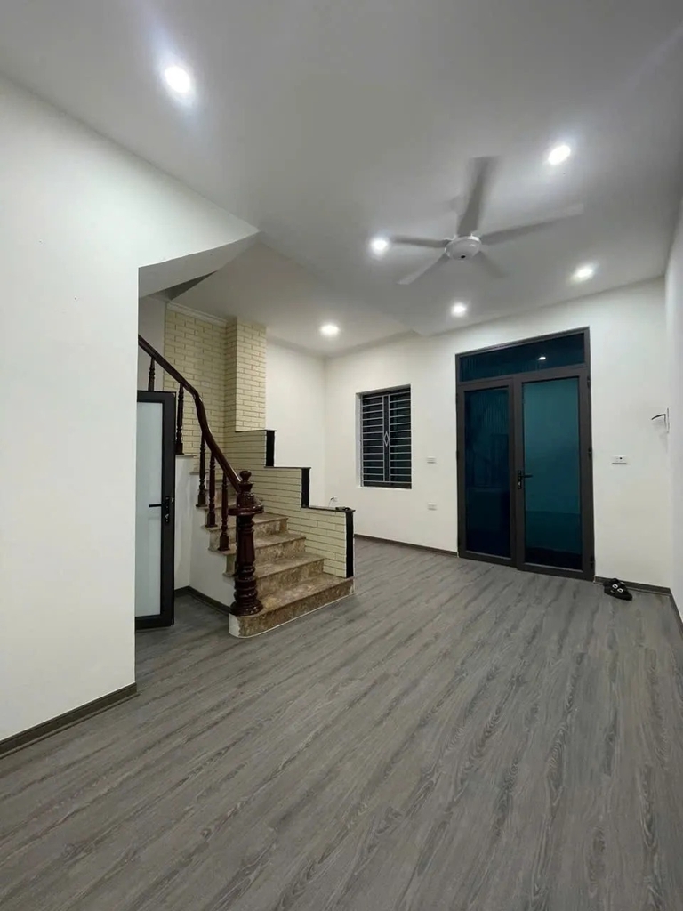 【NHÀ 4 TẦNG TỨ LIÊN - TÂY HỒ - 32M² - 4.2 TỶ】