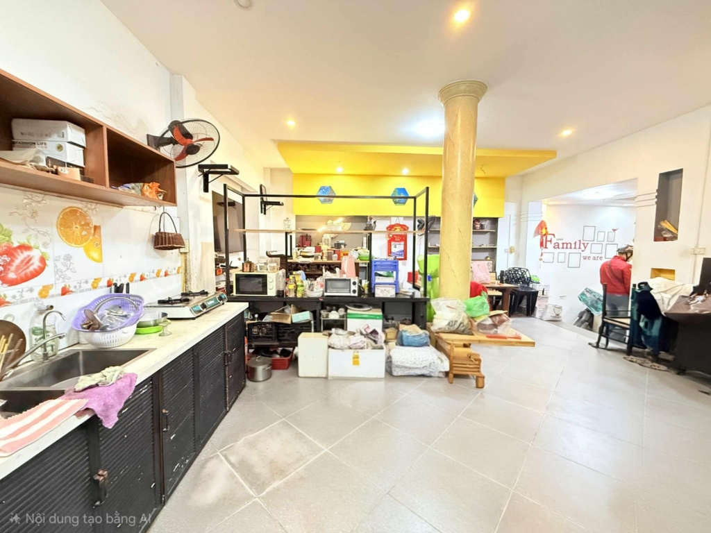 NHÀ 2 TẦNG VỊ TRÍ VÀNG - NGÕ 443 ĐỘI CẤN BA ĐÌNH - 69M² - 21 TỶ