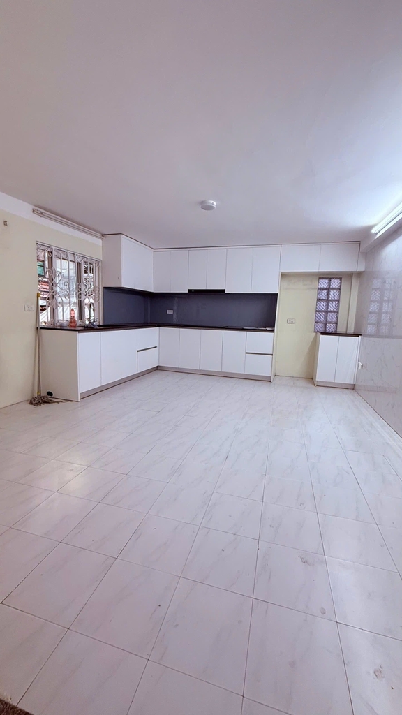 【NHÀ MỚI 5 TẦNG - HOÀNG HOA THÁM BA ĐÌNH】- 36m² - 2 PN - NỘI THẤT CAO CẤP - 9.5 TỶ