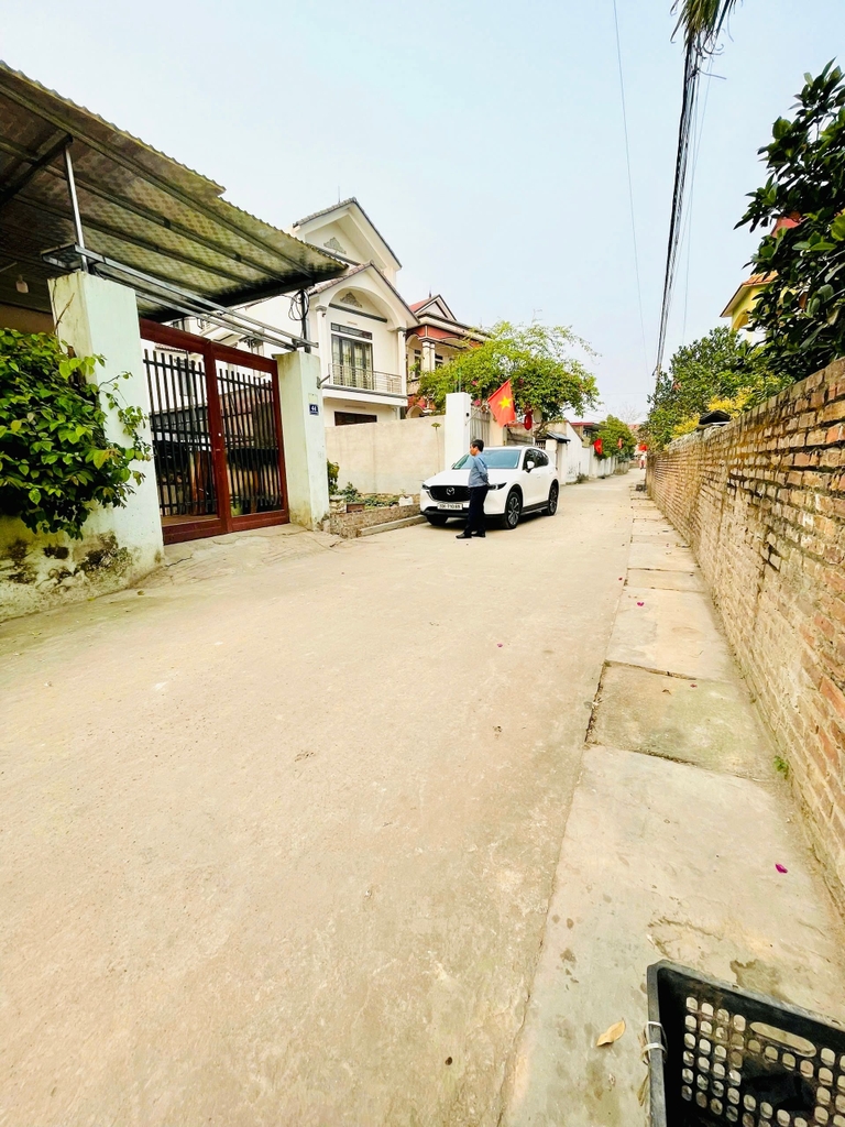 BÁN ĐẤT 109M2 THÔN THÁI ĐƯỜNG, HIỀN NINH - SỔ NỞ HẬU - MẶT NGÕ THÔNG - 3.68 TỶ