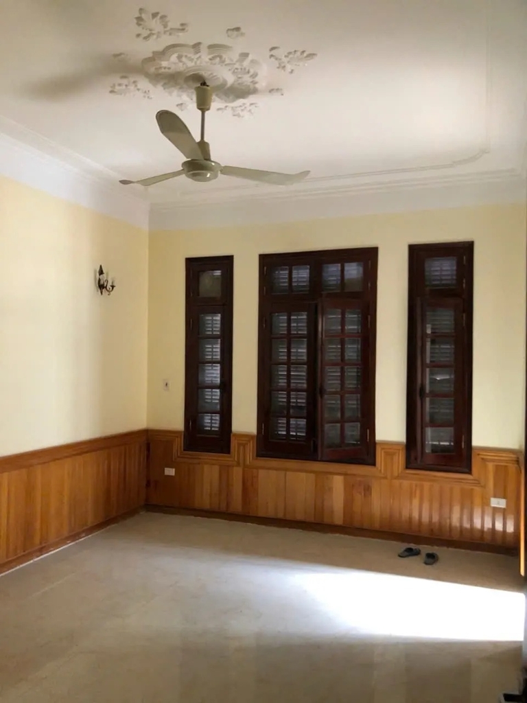 【NHÀ LÔ GÓC 5 TẦNG - LA THÀNH】- 79m² - 3 THOÁNG - MẶT TIỀN 7M - DOANH THU 30TR/TH - 21 TỶ