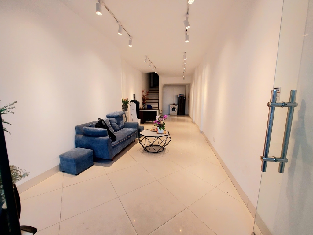 【MẶT PHỐ KINH DOANH NGÃ TƯ KIM MÃ - NÚI TRÚC】- 37m² - 5 TẦNG - ĐỐI DIỆN ĐSQ - 23.8 TỶ