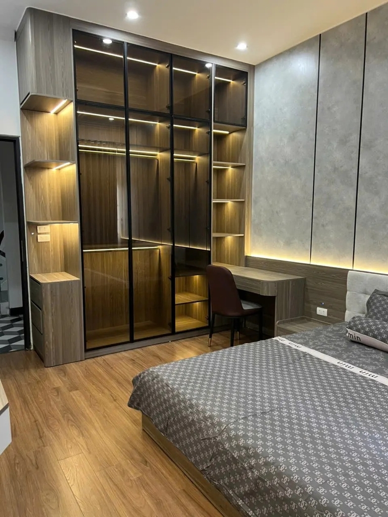 【NHÀ 6 TẦNG THANG MÁY - XUÂN THỦY, CẦU GIẤY】- Dịch Vọng Hậu, Cầu Giấy - 33m² - 3PN - Ngõ Thông 2 Đầu - Giá 12.75 Tỷ