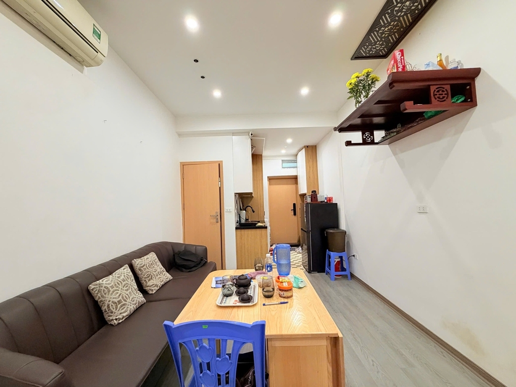 BÁN CĂN HỘ TẬP THỂ NGUYỄN KHOÁI - HAI BÀ TRƯNG: TẦNG 2 TIỆN LỢI - FULL NỘI THẤT XỊN - SÂN CHUNG RỘNG - GIÁ 3.25 TỶ