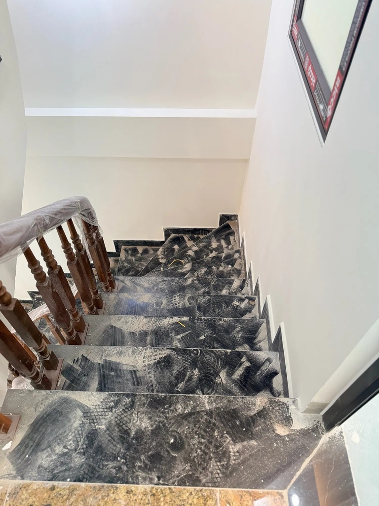 【NHÀ PHỐ 4 TẦNG 6 PHÒNG NGỦ】Vĩnh Hưng, Hoàng Mai - 37.7m² - Ngõ 3 Gác - Giá 8.95 Tỷ