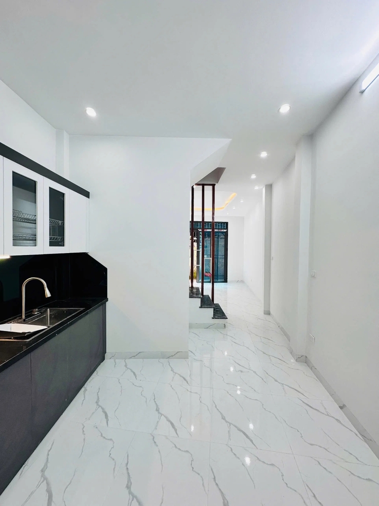 【NHÀ 5 TẦNG - DO NHÀ】- 38m² - Ô TÔ ĐỖ CỬA - CÁCH KĐT 30M - 6.5 TỶ