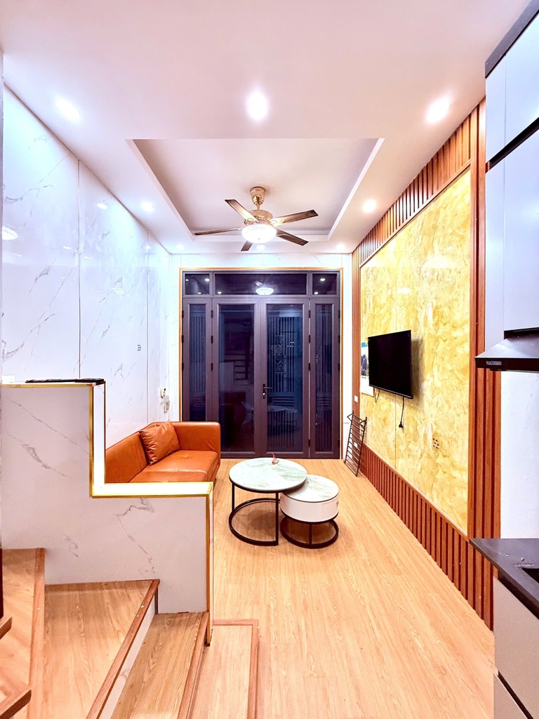 NHÀ 2 MẶT NGÕ - NGÕ NGỌC HÀ BA ĐÌNH - 17/20m² - 5 TẦNG - CÁCH HỒ 50M - 6.5 TỶ