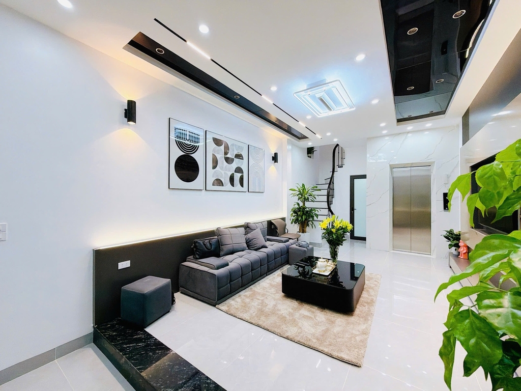 BÁN NHÀ KHƯƠNG TRUNG - THANH XUÂN: 5 TẦNG THANG MÁY XÂY MỚI - ĐÓN ĐẦU QUY HOẠCH VÀNH ĐAI 2.5 - GIÁ 10.95 TỶ