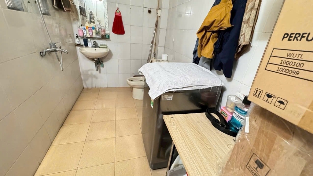 BÁN NHÀ PHAN HUY ÍCH - QUÁN THÁNH: LÕI BA ĐÌNH - CÁCH MẶT PHỐ 8M - VỊ TRÍ KIM CƯƠNG - GIÁ 12.7 TỶ