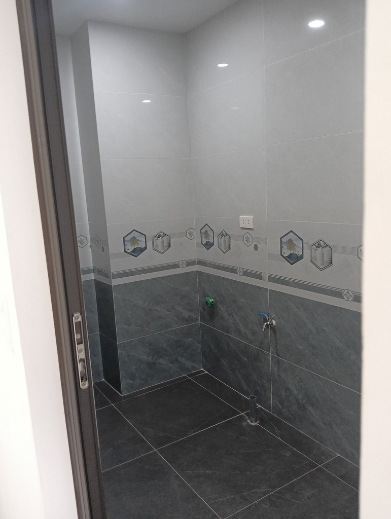 NHÀ 5 TẦNG MỚI THIẾT KẾ HIỆN ĐẠI - PHƯỜNG NGỌC LÂM, LONG BIÊN - 36M² - 9 TỶ