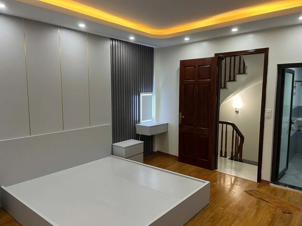 【NHÀ 5 TẦNG NGỌC TRỤC - FULL NT - 33M² - 7.5 TỶ】