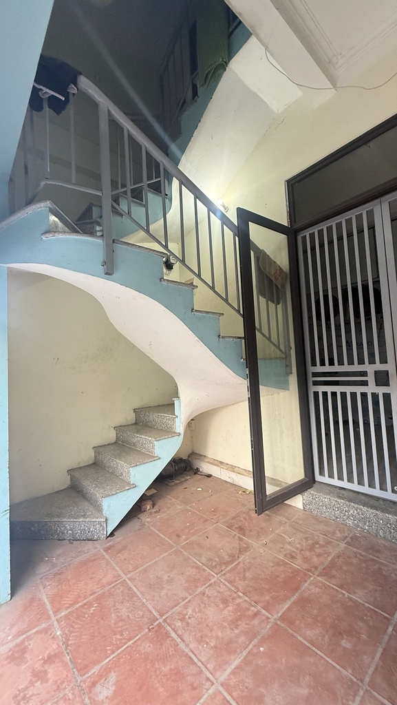 NHÀ 4 TẦNG TIỀM NĂNG - NGÕ THÔNG Ô TÔ - PHƯỜNG BÁT KHỐI, LONG BIÊN - 49M² - 10.3 TỶ