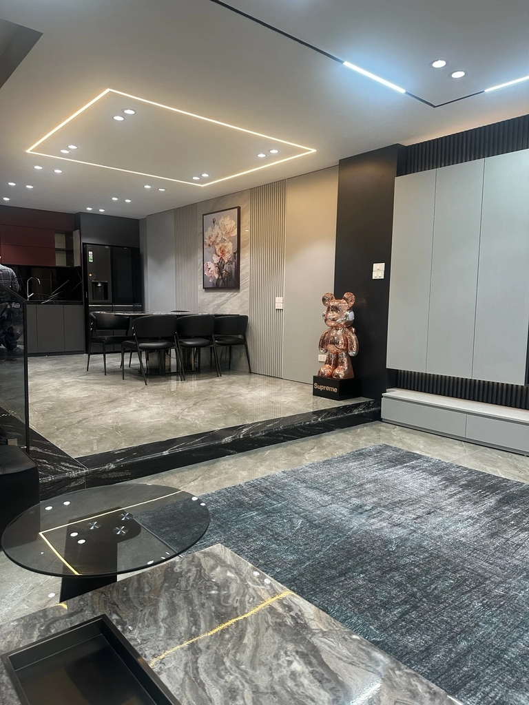 BÁN TÒA NHÀ MẶT PHỐ THANH AM - LONG BIÊN: LÔ GÓC 2 MẶT THOÁNG - THANG MÁY NHẬP KHẨU - KINH DOANH ĐA NGÀNH - FULL NỘI THẤT 5 SAO