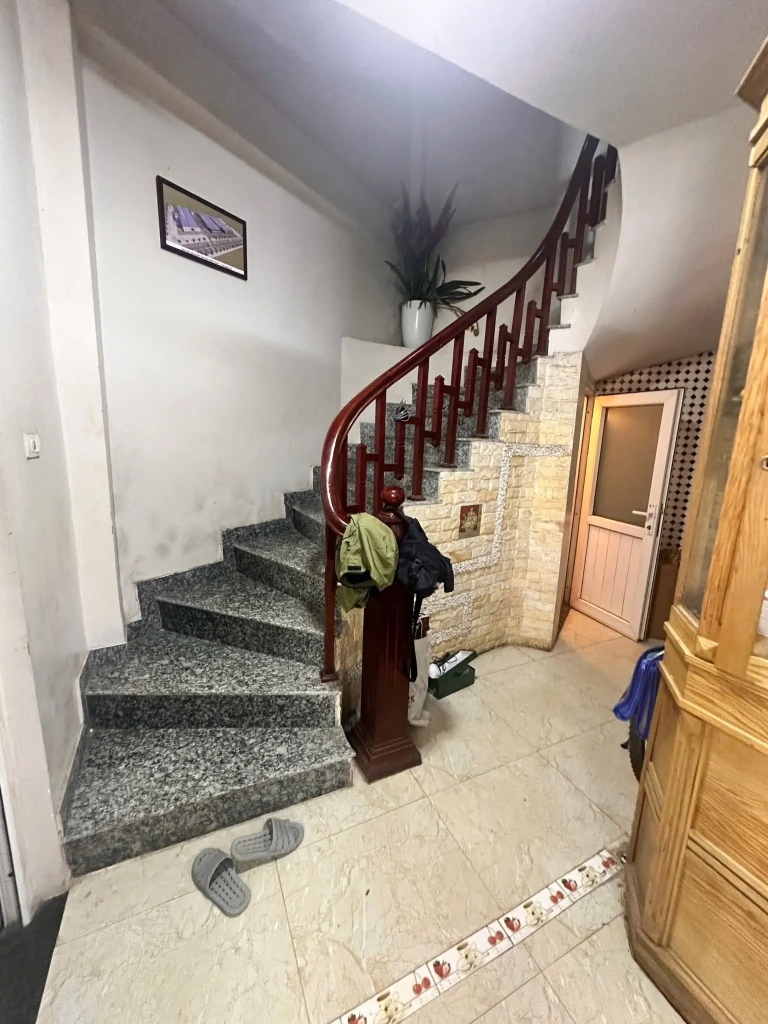 【NHÀ PHỐ 5 TẦNG 6 PHÒNG NGỦ】 Cầu Giấy, Cầu Giấy - 53m² - Sổ Nở Hậu - Giá 14.6 Tỷ