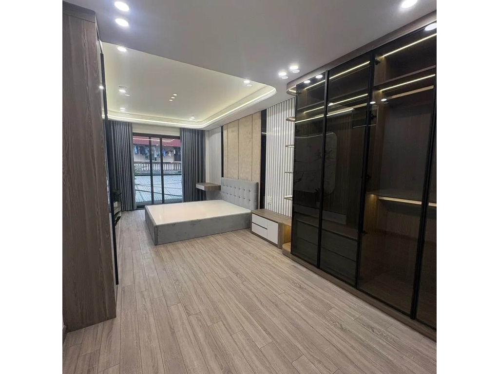 【NHÀ 6 TẦNG THANG MÁY NGUYỄN VĂN LINH - THIẾT KẾ TRẺ TRUNG】- 46m² - 9.6 TỶ